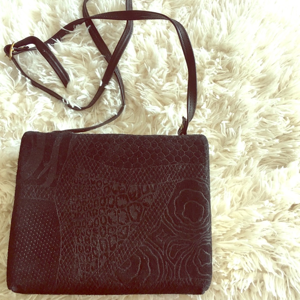 box purse clutch crossbody black snakeskin velvet - Picture 1 of 4